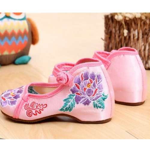 Girls chinese folk dance embroidery shoes low heels ancient traditional  classical  dance stage performance  photos cosplay princess  shoes